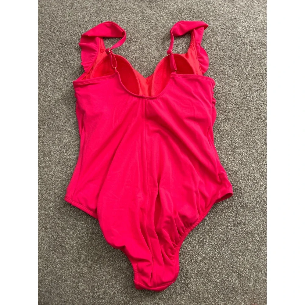 Time and Tru One Piece Swimsuit Womens XL 16-18 Pink Excellent Ruffle V-Neck